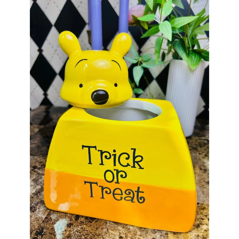 Nostalgic Trick or Treat Candy Jar Bear Lid‎ Ceramic Treat Container